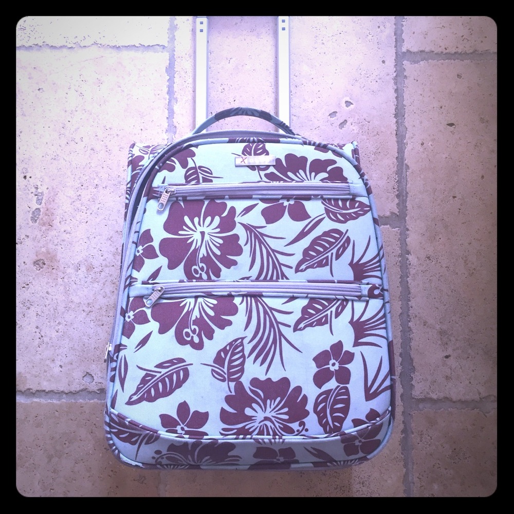 Luxury European Carry On Suitcase